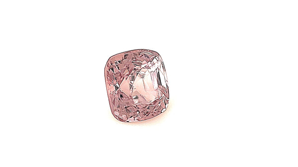 Rare light caramel spinel gemstone. Unique colour, ideal for distinctive jewellery designs.