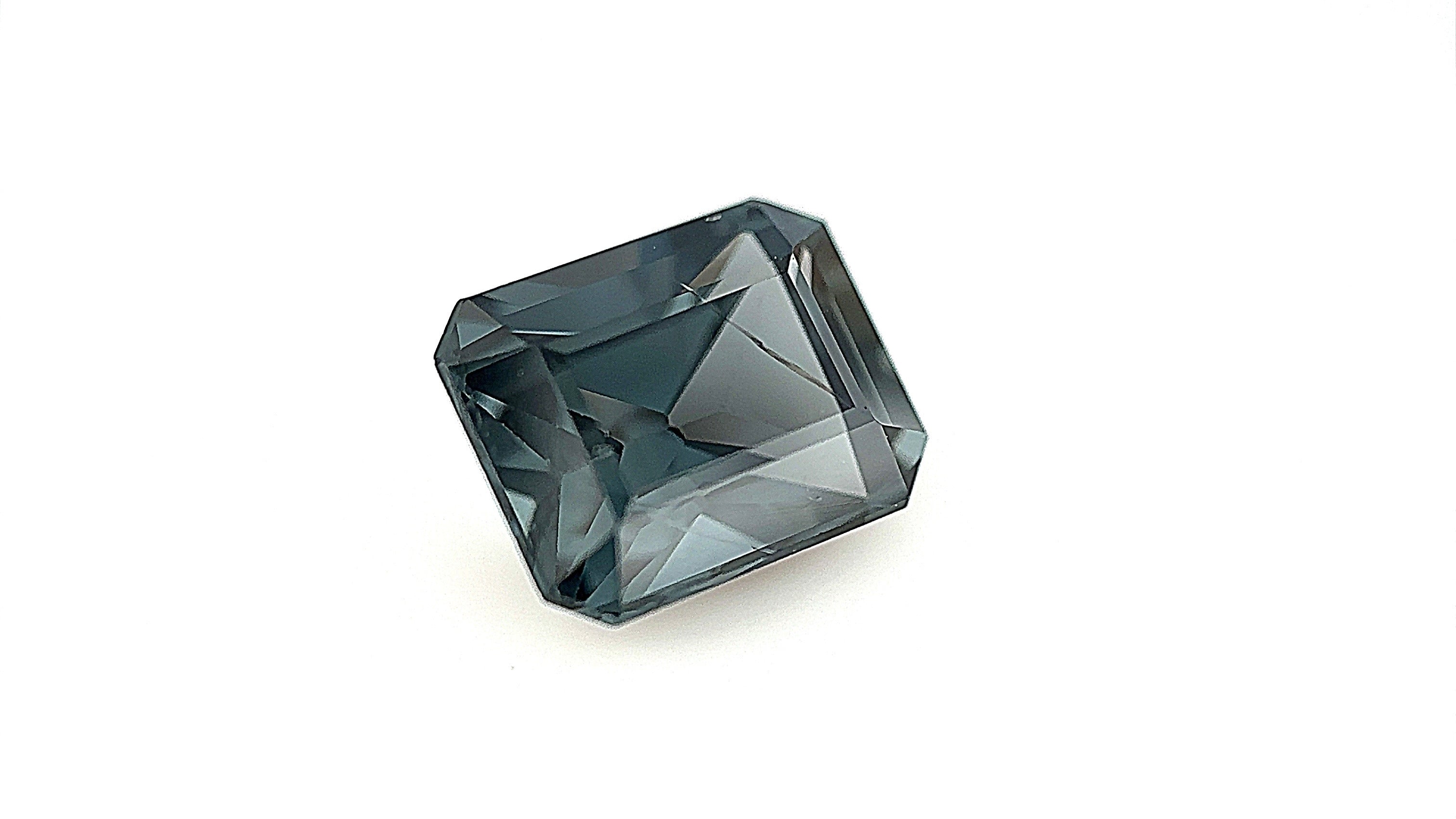 Teal Green Natural Spinel 3.58ct