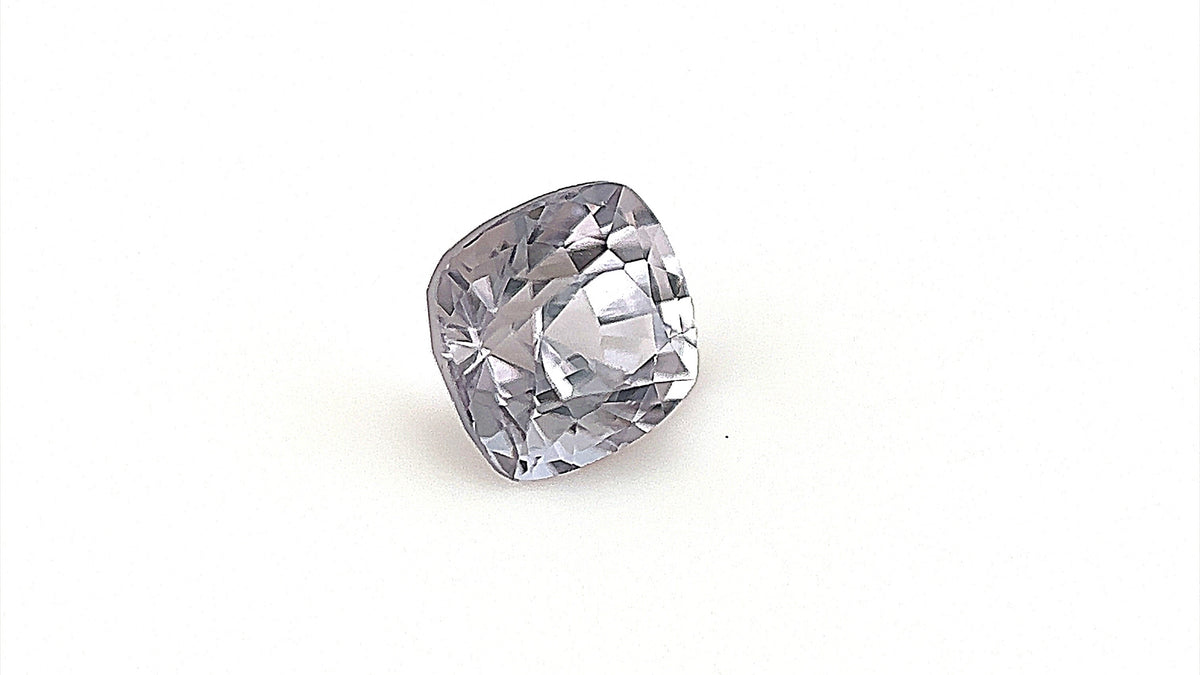 High-luster white natural spinel gemstone with exceptional clarity and brilliance. Perfect for elegant fine jewellery, including bespoke engagement rings. Ethically sourced from Mogok, Myanmar.